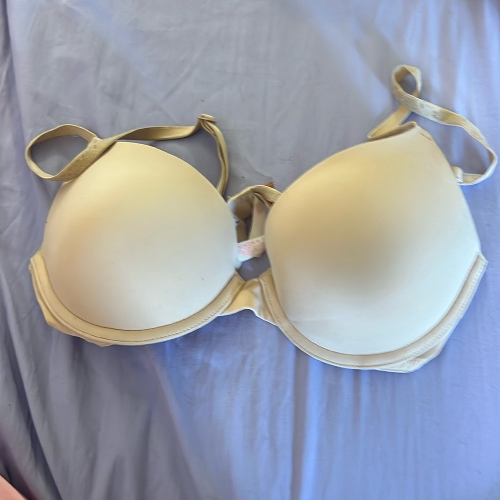 Victoria Secret Pink adjustable strap push up bra
